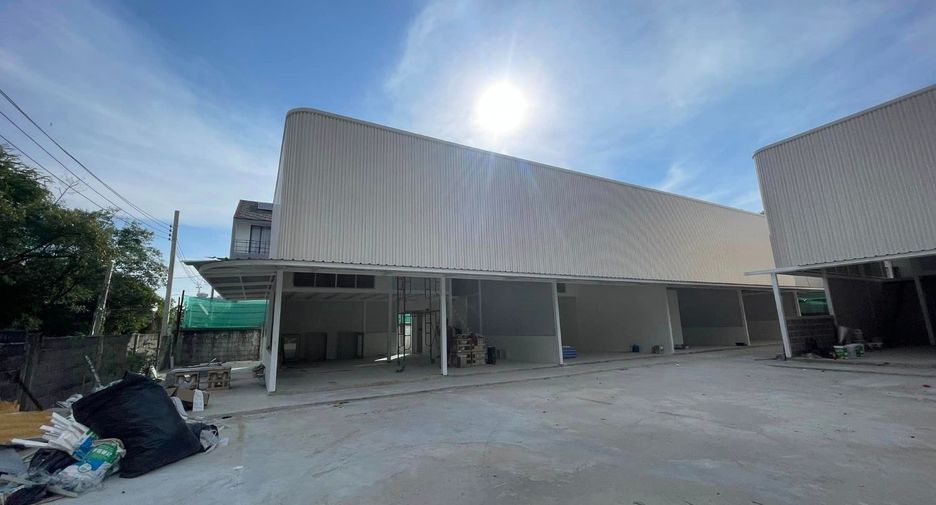 For rent retail Space in Bang Phli, Samut Prakan