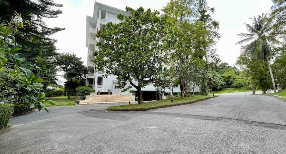 For sale 2 bedrooms condo in Mueang Phuket, Phuket
