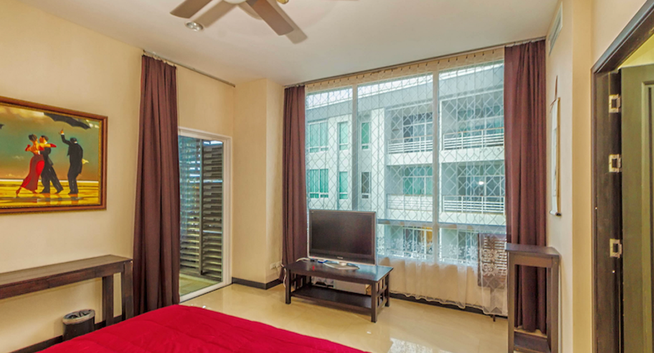 For sale 2 bedrooms condo in Mueang Phuket, Phuket