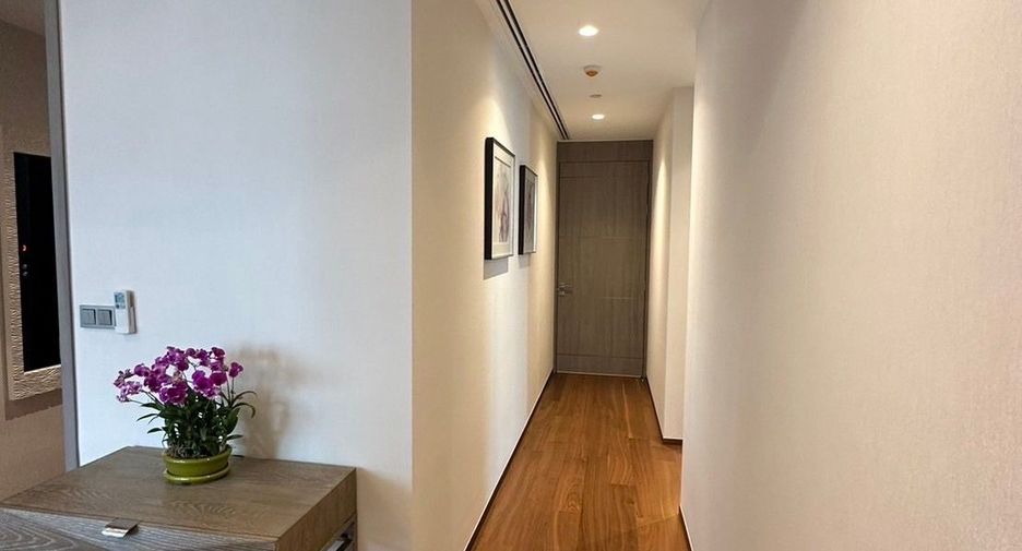 Condo en alquiler de 2 habitaciones en Khlong Toei, Bangkok