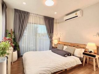 For rent and for sale 4 bed house in Khlong Sam Wa, Bangkok