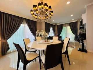 For rent そして for sale 4 Beds house in Khlong Sam Wa, Bangkok