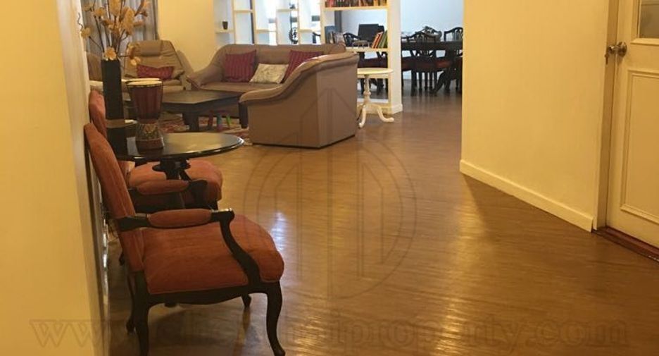For rent 4 ベッドルーム condo in Watthana, Bangkok