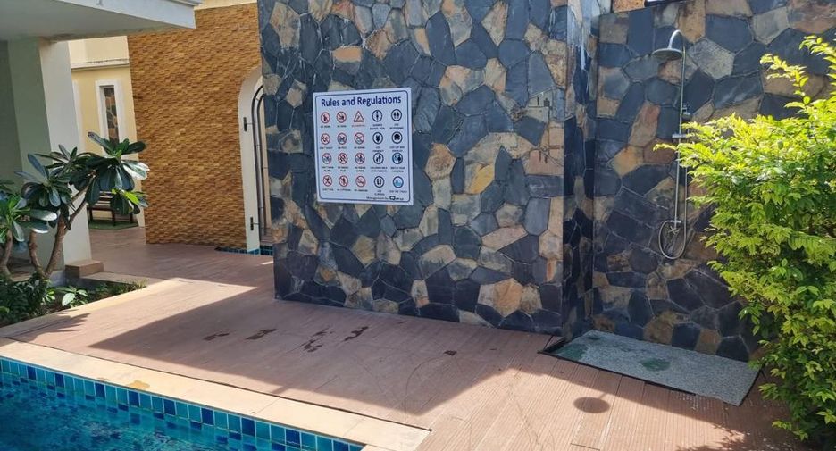 For sale 2 bedrooms condo in Mueang Phuket, Phuket
