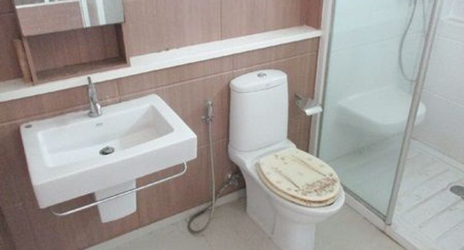 For sale 4 bedrooms house in Bang Phli, Samut Prakan