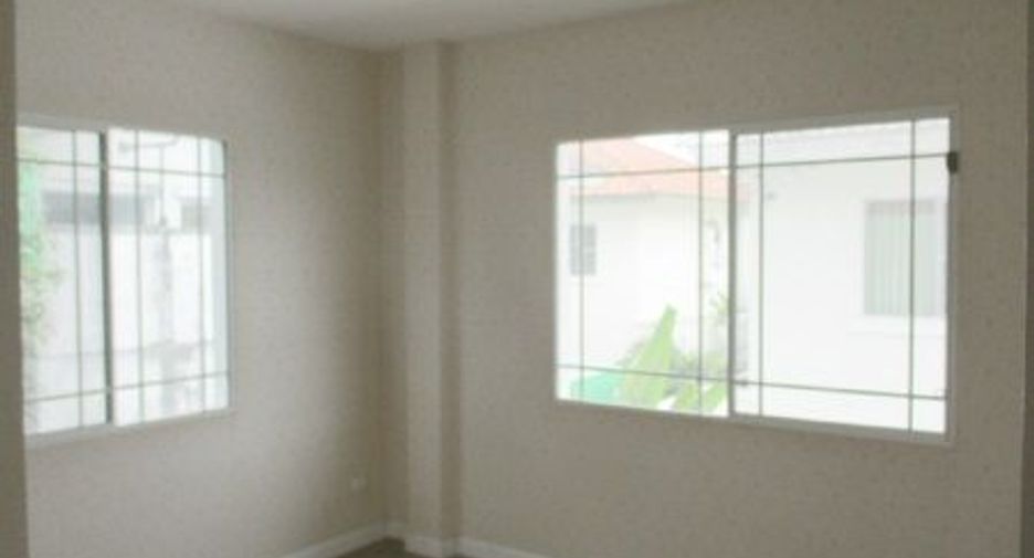 For sale 4 bedrooms house in Bang Phli, Samut Prakan