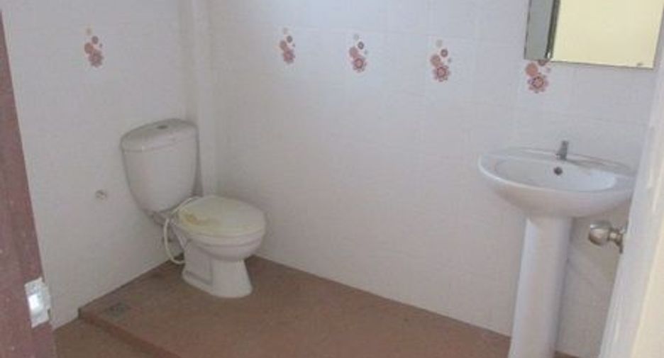 For sale 4 bedrooms house in Bang Phli, Samut Prakan