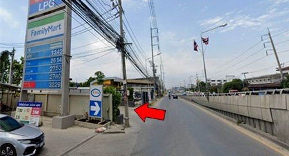 For sale 4 bedrooms house in Bang Phli, Samut Prakan