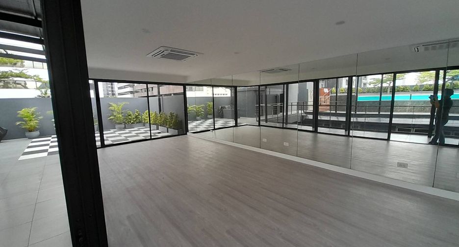 Condo en venta de 2 habitaciones en Sathon, Bangkok