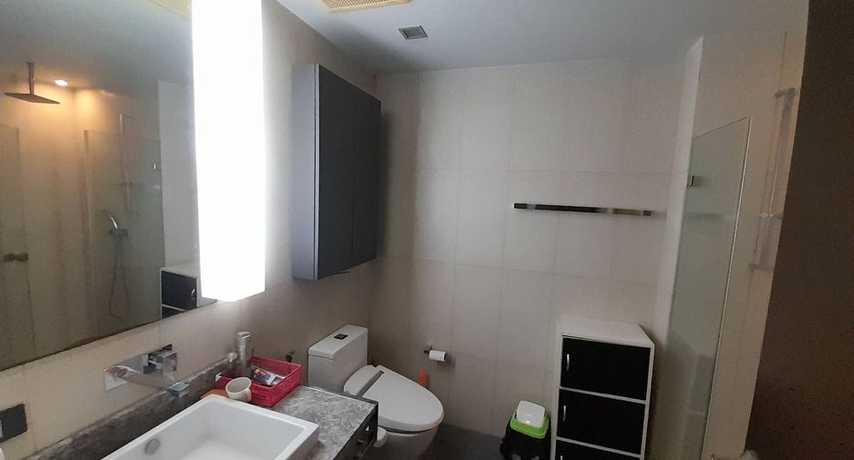 Condo en venta de 2 habitaciones en Sathon, Bangkok