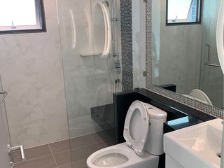 Wohnung zur Miete mit 2 Zimmer in Watthana, Bangkok