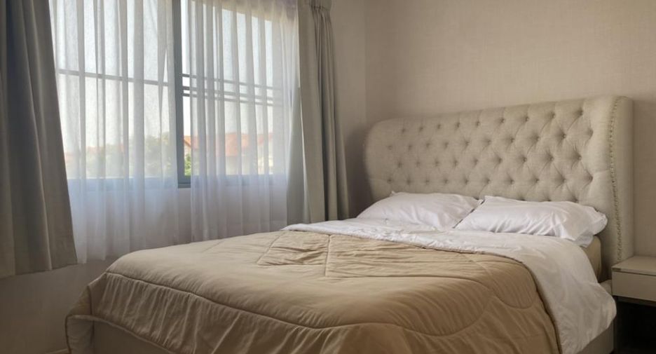 For rent and for sale 4 bedrooms house in Lat Krabang, Bangkok