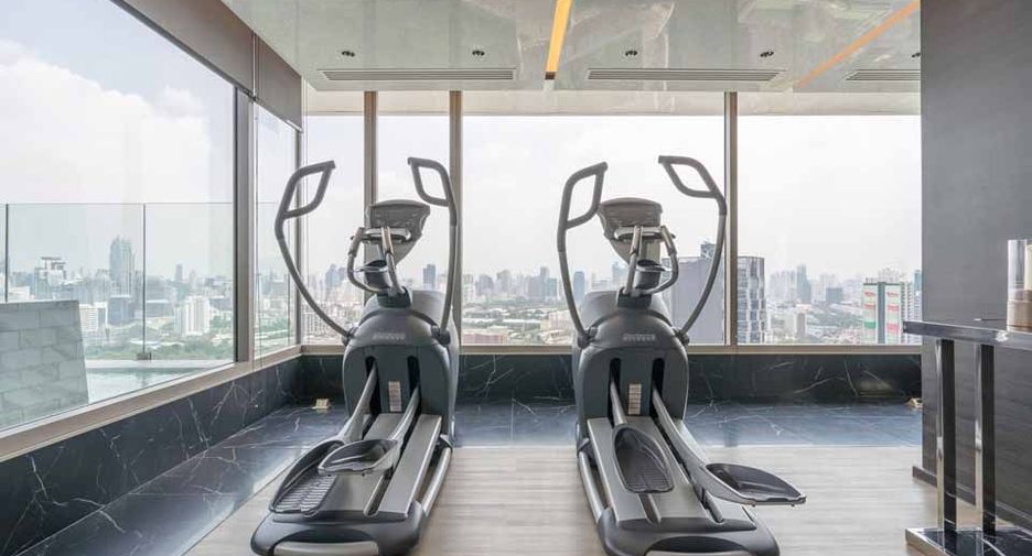 For rent 1 bed condo in Sathon, Bangkok