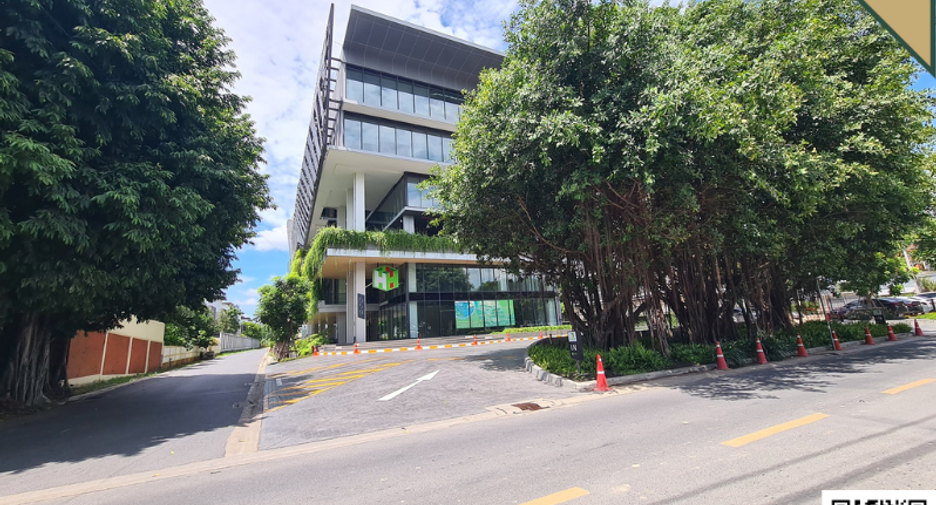 Terreno en venta en Huai Khwang, Bangkok