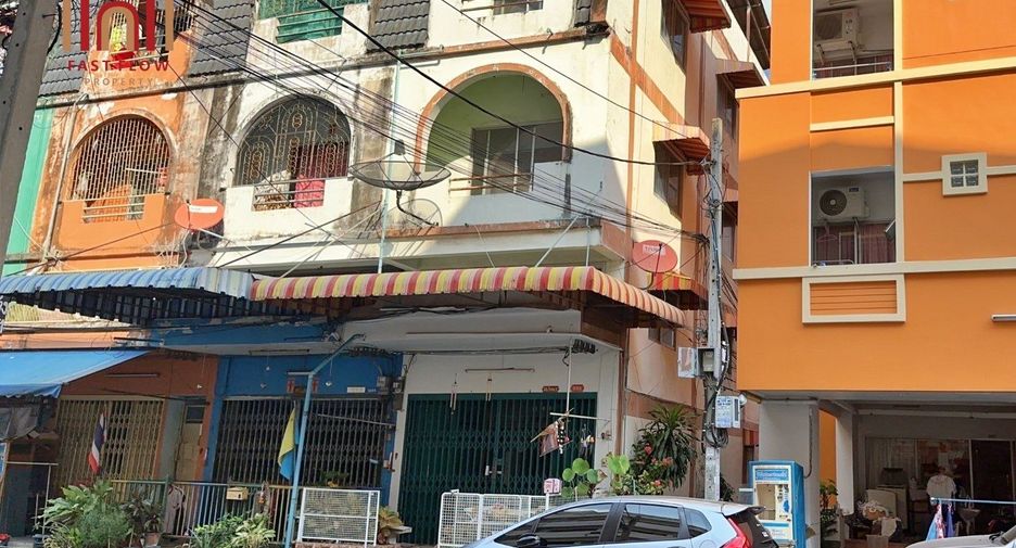 For rent 2 bed retail Space in Chom Thong, Bangkok
