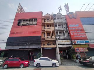 For sale and for rent 4 bed retail Space in Mueang Chiang Mai, Chiang Mai