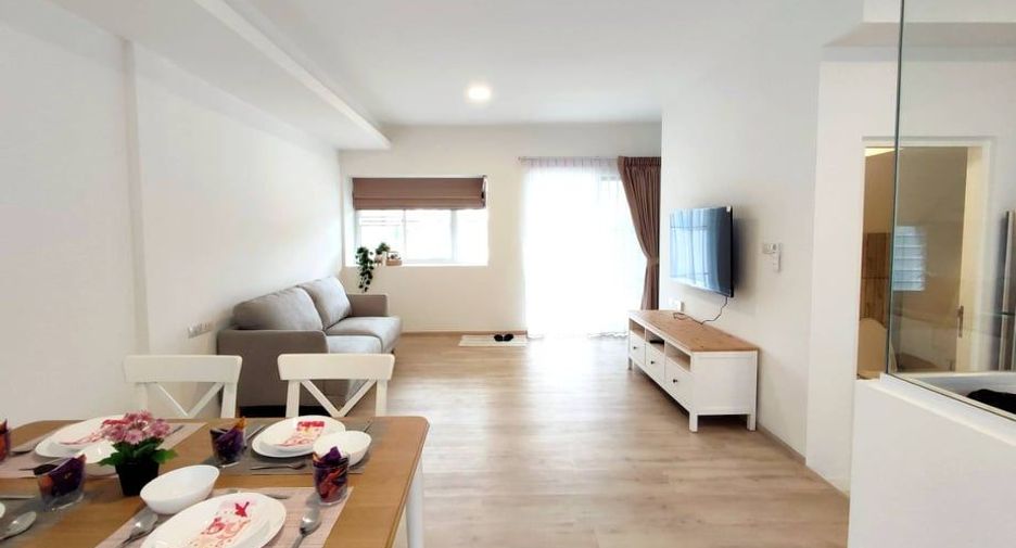For rent 3 ベッドルーム house in Phra Samut Chedi, Samut Prakan