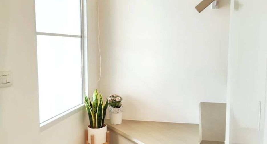 For rent 3 ベッドルーム house in Phra Samut Chedi, Samut Prakan