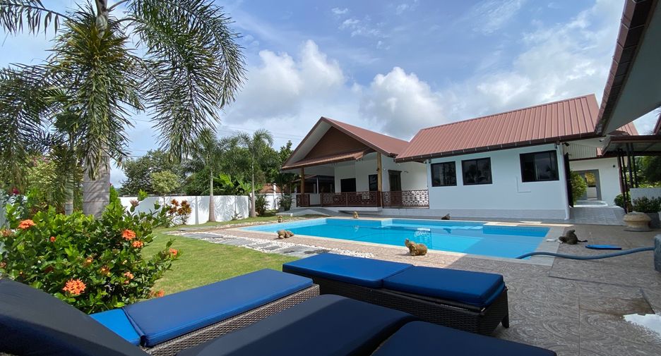 For sale 4 bed house in Mae Taeng, Chiang Mai