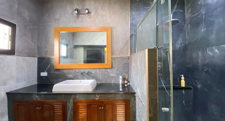 Casa en venta de 4 habitaciones en Mae Taeng, Chiang Mai