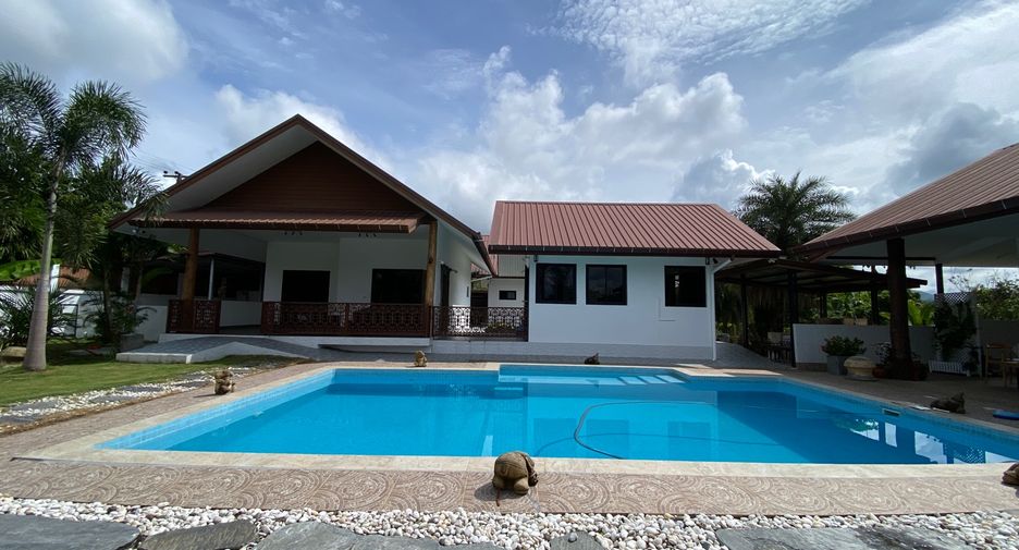 For sale 4 Beds house in Mae Taeng, Chiang Mai