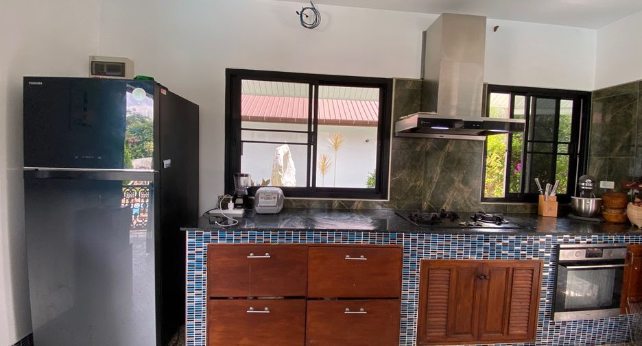 Casa en venta de 4 habitaciones en Mae Taeng, Chiang Mai