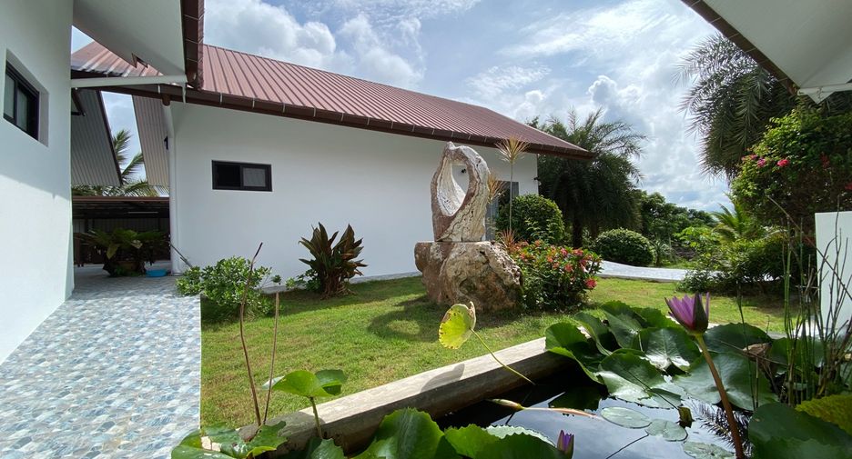 For sale 4 Beds house in Mae Taeng, Chiang Mai
