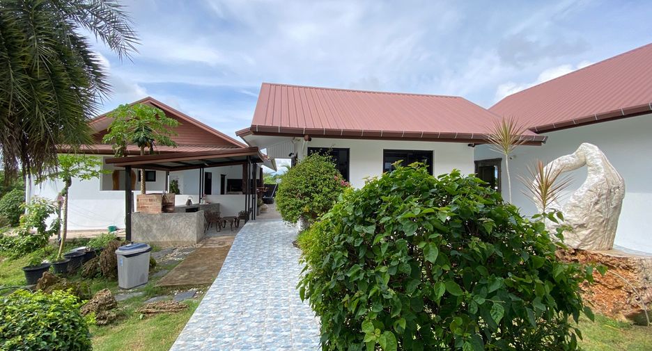Casa en venta de 4 habitaciones en Mae Taeng, Chiang Mai