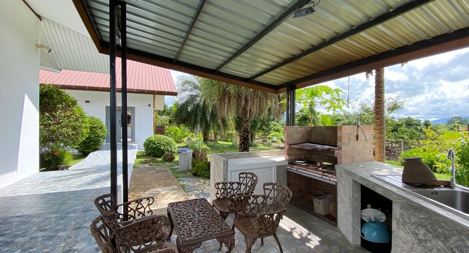 Casa en venta de 4 habitaciones en Mae Taeng, Chiang Mai