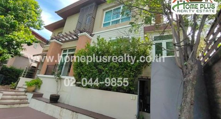 For sale 5 Beds house in Don Mueang, Bangkok
