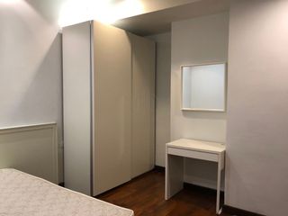 For rent 4 bedrooms condo in Watthana, Bangkok