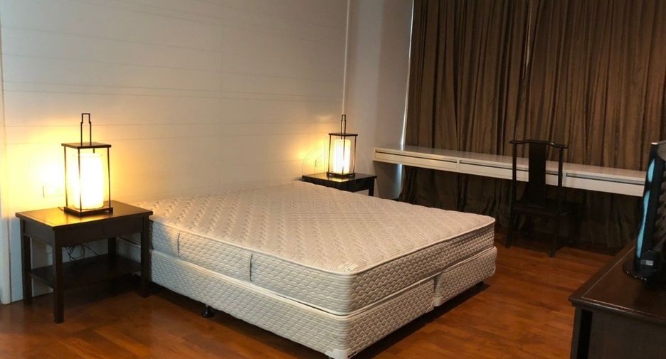 Wohnung zur Miete mit 4 Zimmer in Watthana, Bangkok