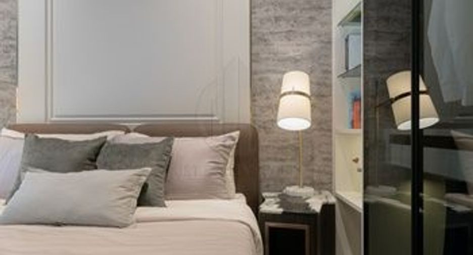 For sale 3 bedrooms condo in Pathum Wan, Bangkok