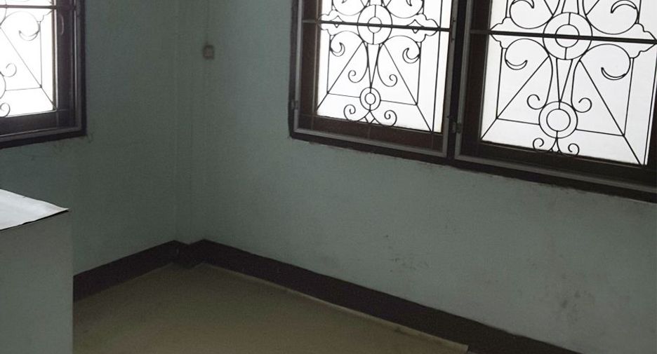 For sale 6 bedrooms retail Space in Phra Nakhon, Bangkok