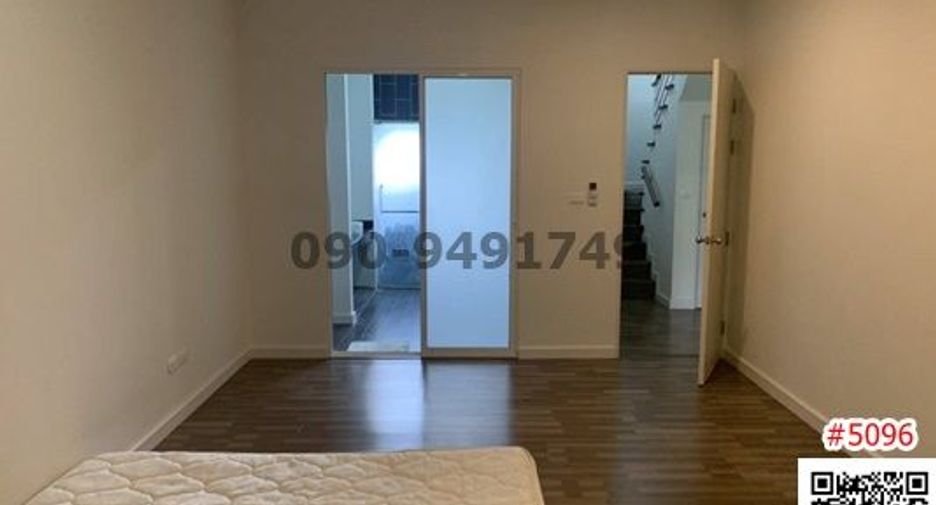 For rent and for sale 3 bedrooms townhouse in Min Buri, Bangkok