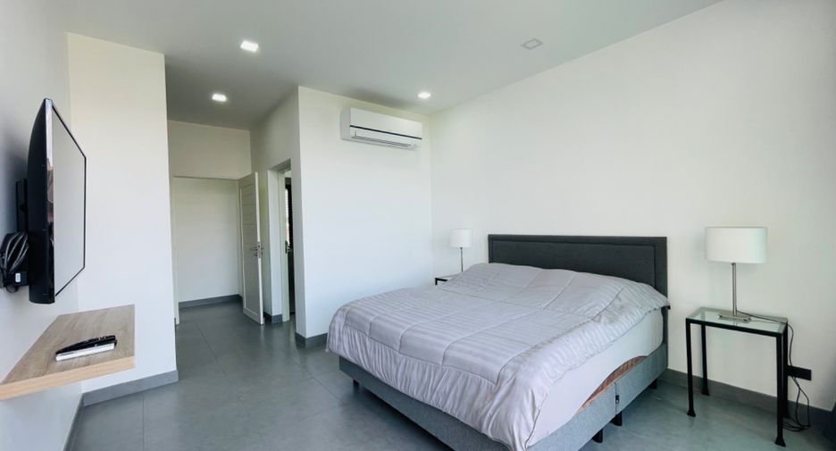 À vendre et à louer 6 chambres villa à Bang Lamung, Chonburi