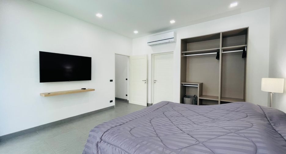 À vendre et à louer 6 chambres villa à Bang Lamung, Chonburi