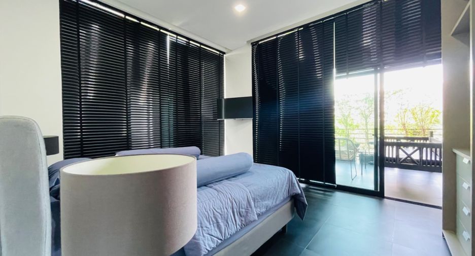 À vendre et à louer 6 chambres villa à Bang Lamung, Chonburi