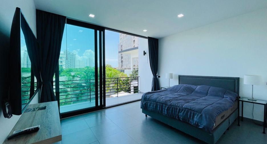 À vendre et à louer 6 chambres villa à Bang Lamung, Chonburi