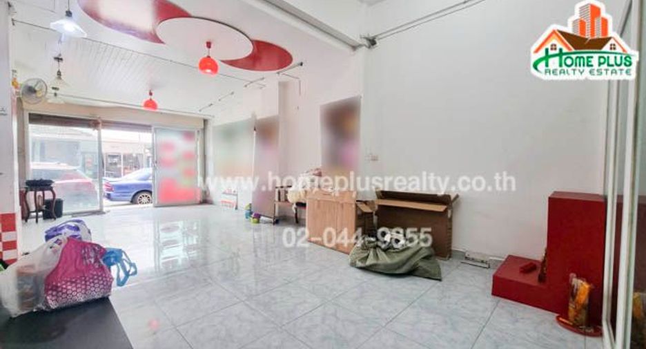 For sale 2 bed retail Space in Thanyaburi, Pathum Thani