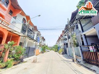 For sale 3 Beds townhouse in Bang Khen, Bangkok