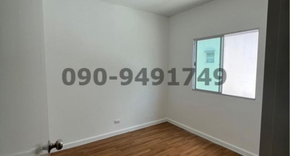 For sale 3 bedrooms townhouse in Bang Khun Thian, Bangkok