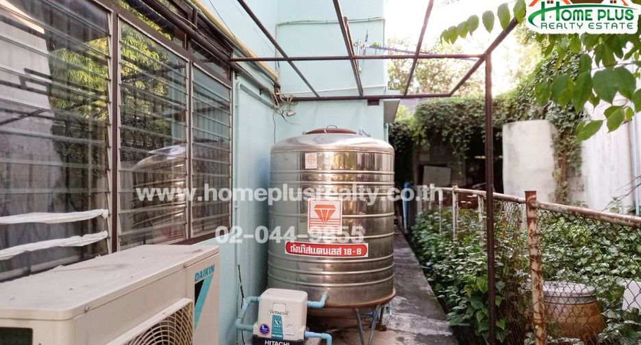 À vendre 5 chambres maison à Mueang Nonthaburi, Nonthaburi