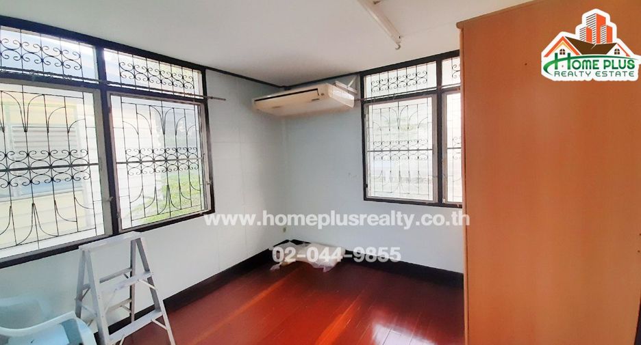 À vendre 5 chambres maison à Mueang Nonthaburi, Nonthaburi