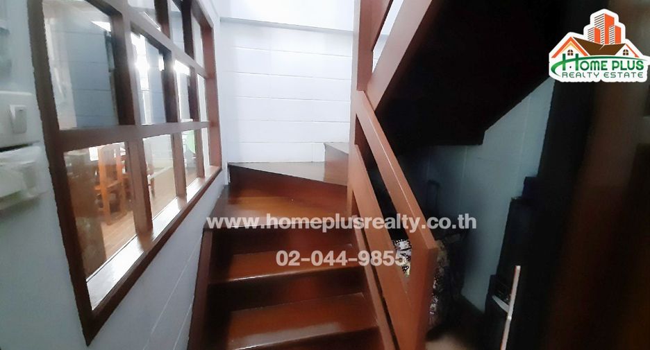 À vendre 5 chambres maison à Mueang Nonthaburi, Nonthaburi