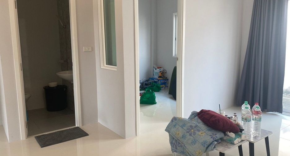 For sale 4 Beds townhouse in Mueang Nonthaburi, Nonthaburi