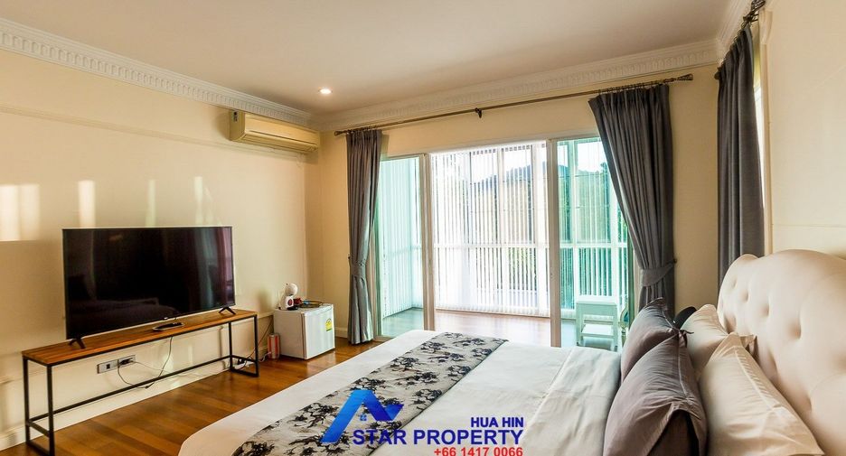 For sale 5 bedrooms villa in Pran Buri, Prachuap Khiri Khan
