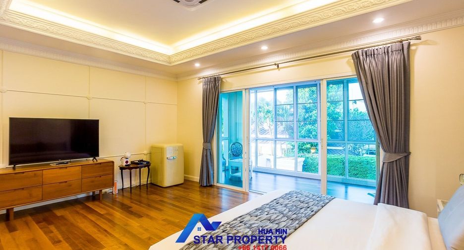 For sale 5 bedrooms villa in Pran Buri, Prachuap Khiri Khan