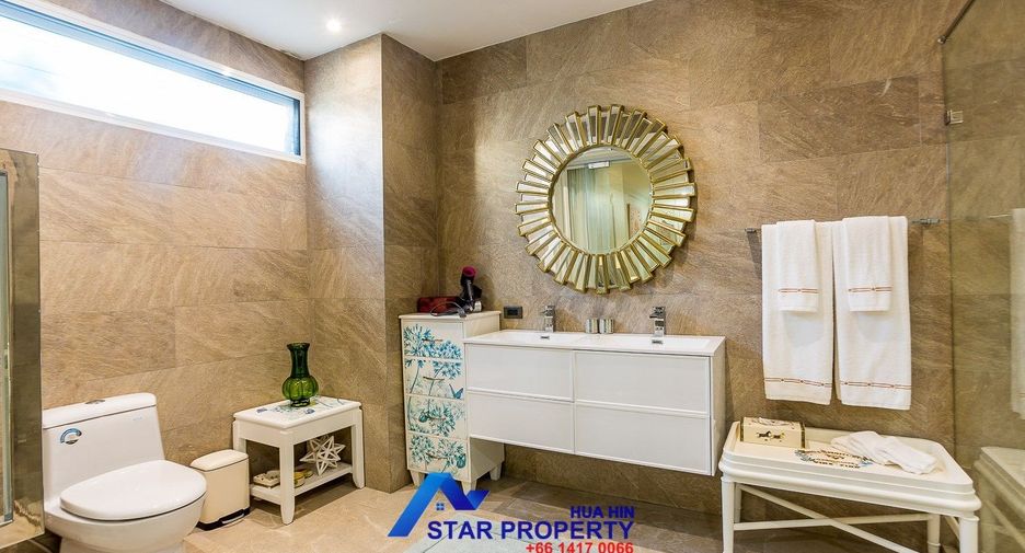 For sale 5 bedrooms villa in Pran Buri, Prachuap Khiri Khan