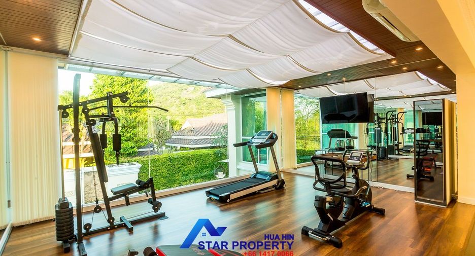 For sale 5 bedrooms villa in Pran Buri, Prachuap Khiri Khan